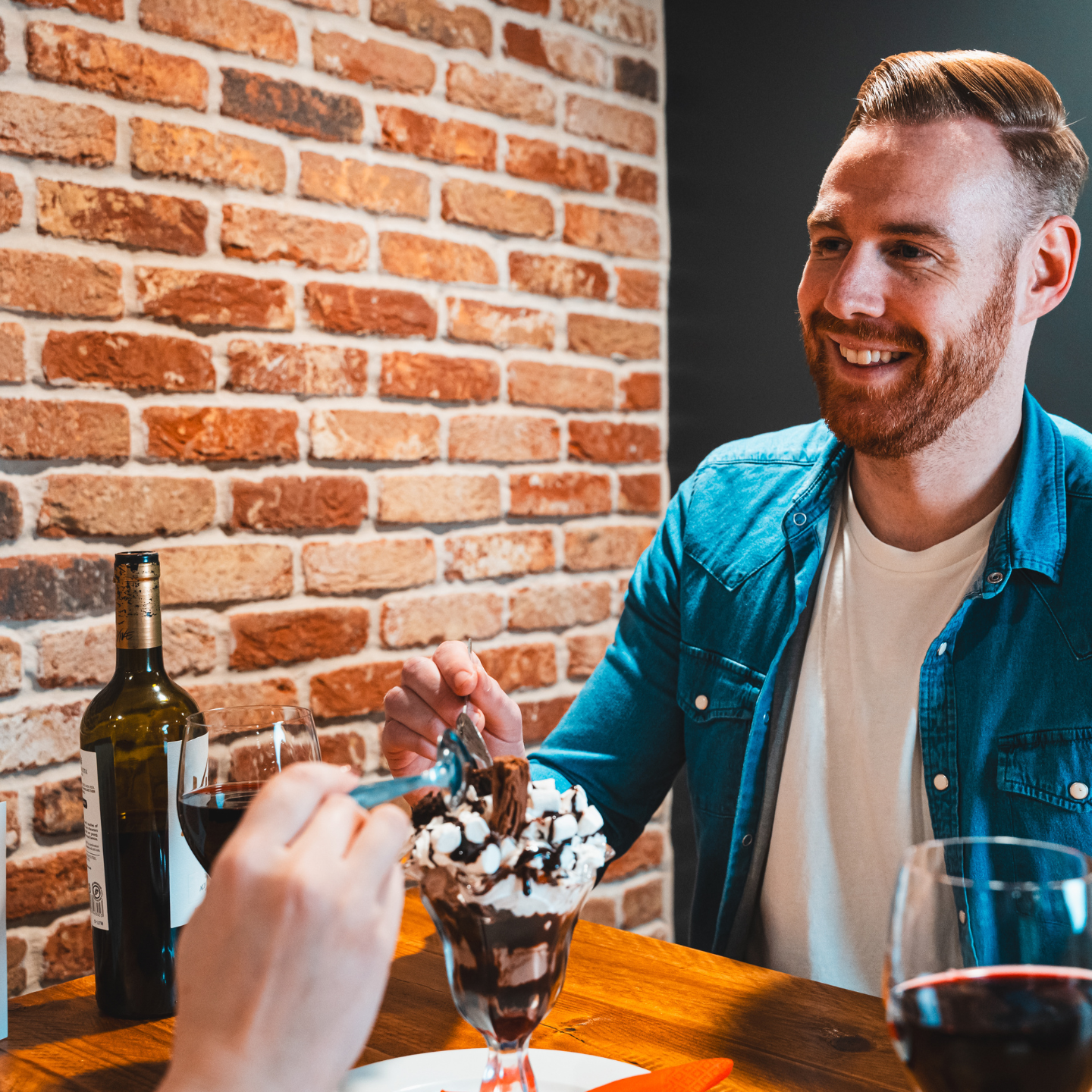 Valentine’s Weekend Dining & Treat Menu at The Potters Bar in Stoke On Trent